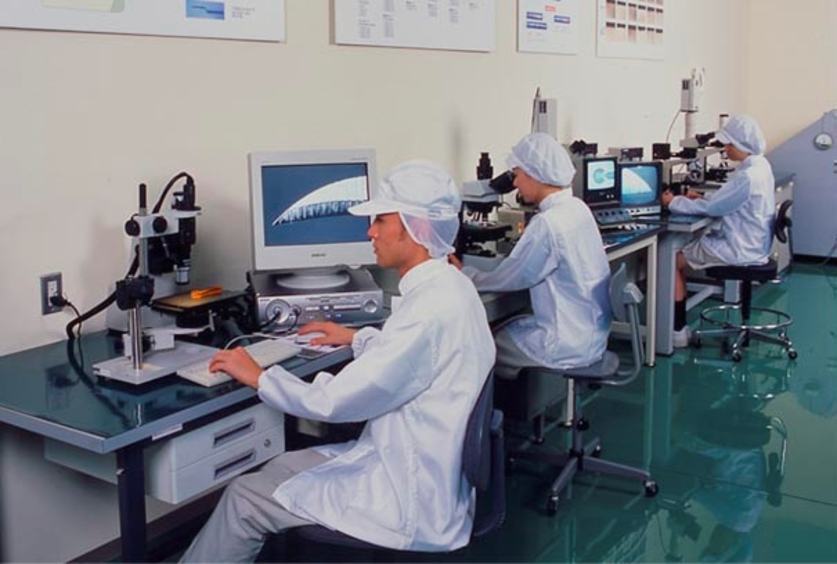 Optical quality control at FEATHER®